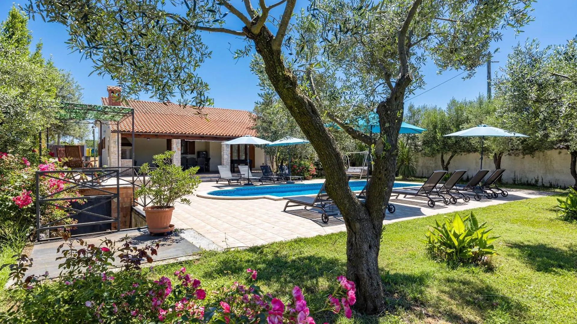Villa Lavinija Kavran